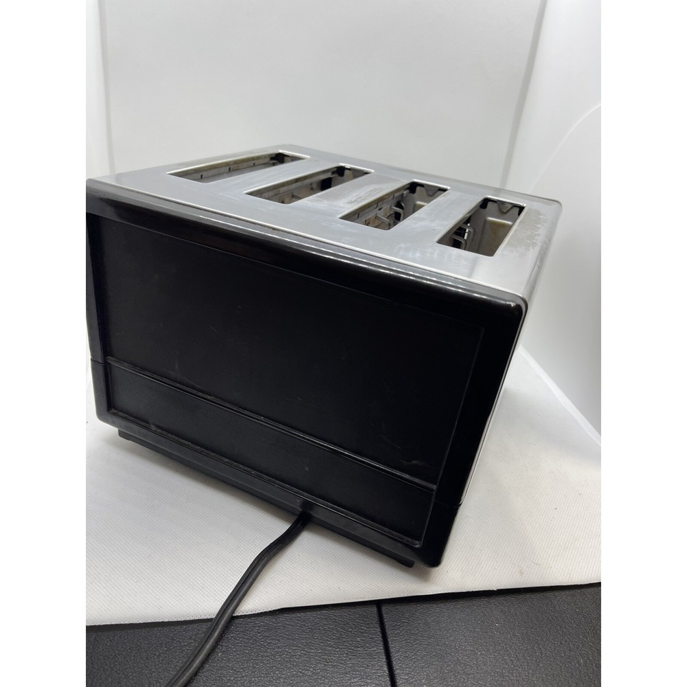 BLACK + DECKER Toaster 4 Slice Chrome Works Vintage Mid Century Wood Brown - Picture 5 of 5